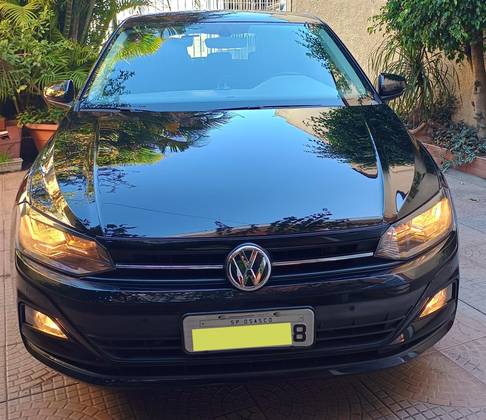 VOLKSWAGEN POLO 1.0 200 TSI COMFORTLINE AUTOMÁTICO VOLKSWAGEN POLO 1.0 200 TSI COMFORTLINE AUTOMÁTICO